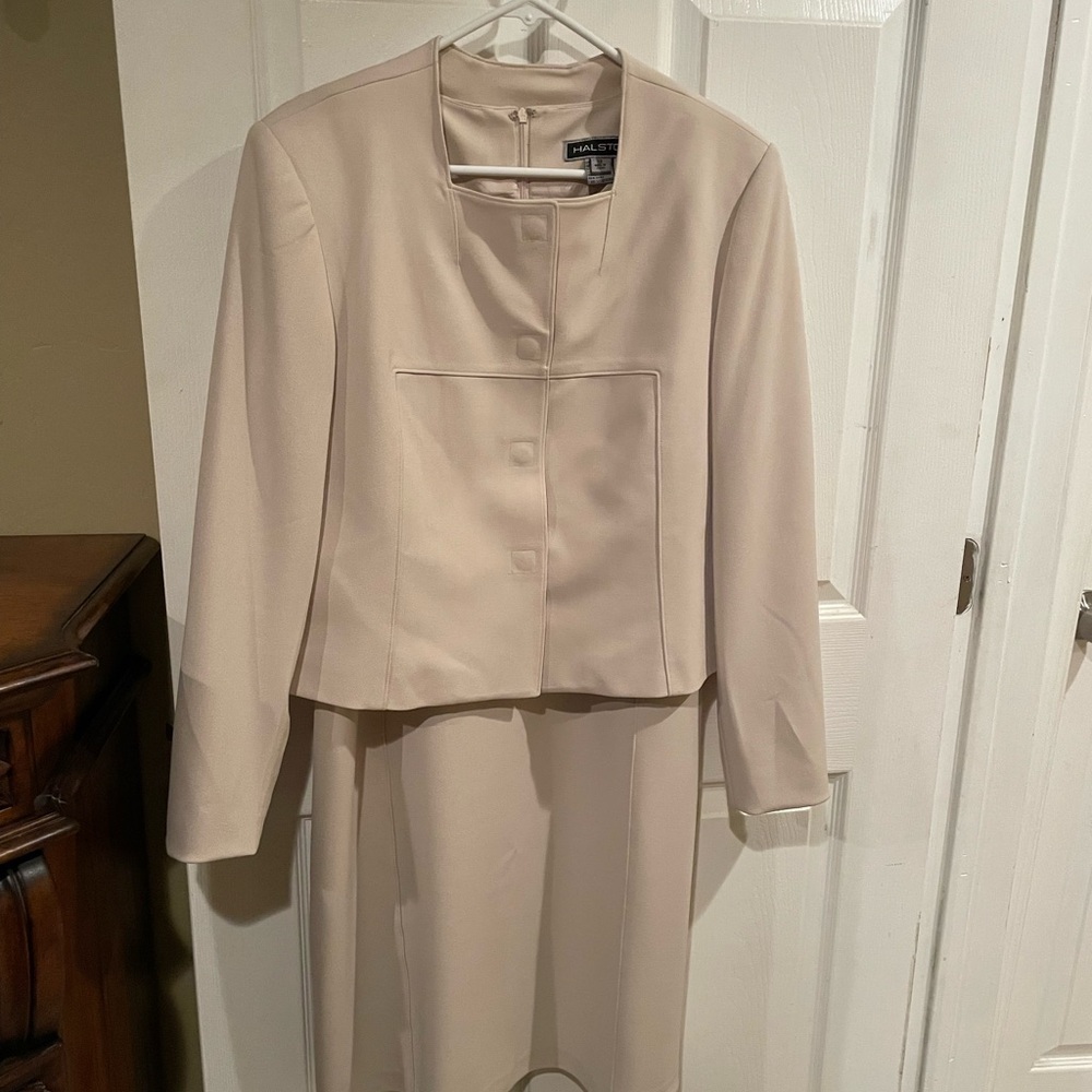 Halston Heritage Cream Two-Piece Dress Suit